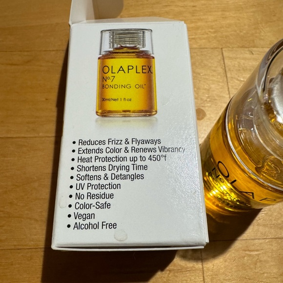 Olaplex - No. 7 Bonding Oil - 30ml / 1 FL. OZ. - Picture 2 of 4